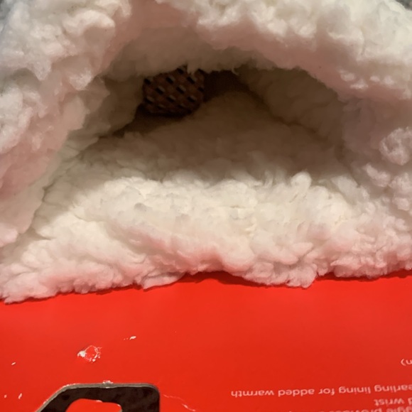 Reddy Pink Handwarmer Glove with 4 ft. Dog Pet Leash - Picture 6 of 14